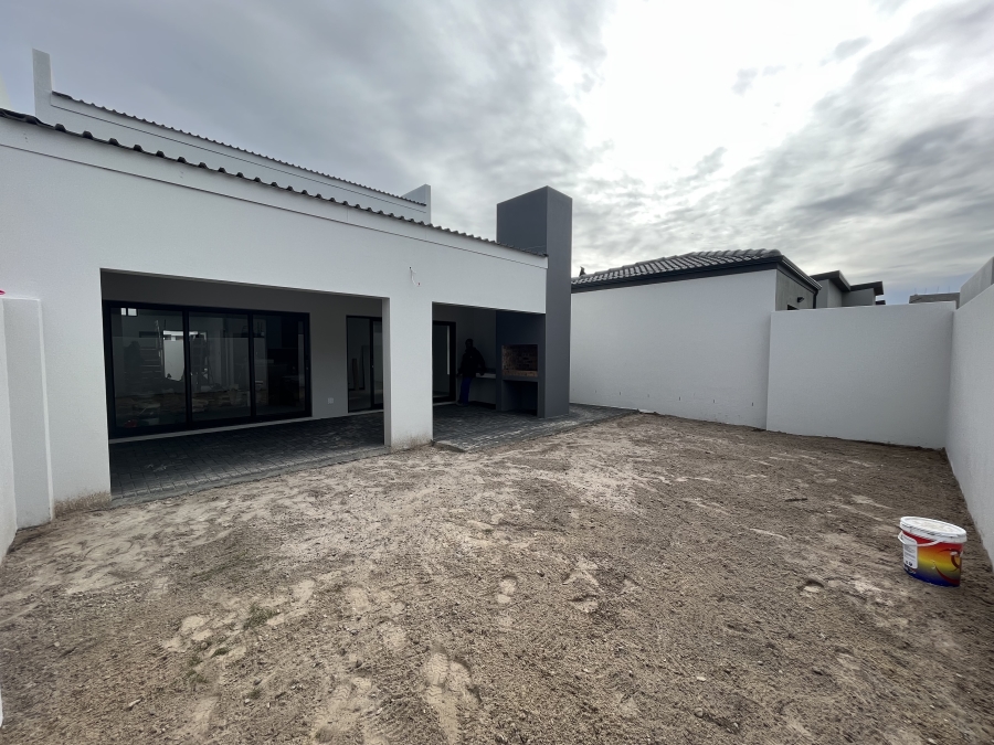 2 Bedroom Property for Sale in Sandown Western Cape